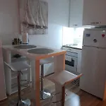 Lägenhet Petani Zadar
