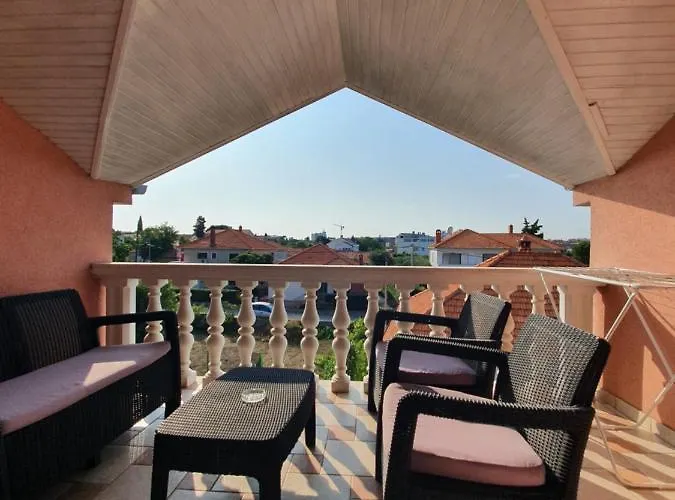 شقة Petani